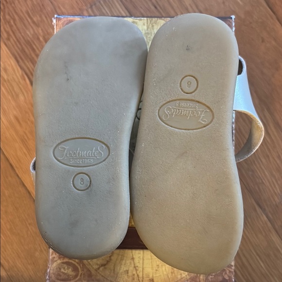 Footmates Soft Gold Kids Sandals - Picture 4 of 4